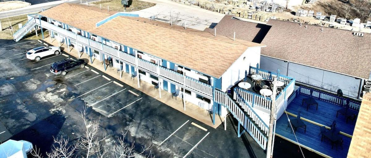 Ozark Inn And Suites Osage Beach Exterior foto